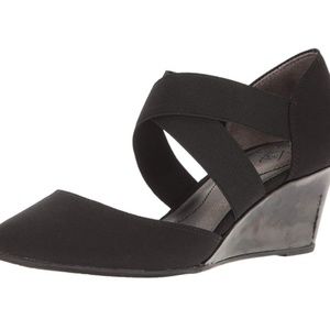 Life Stride wedge pump, Darcy Black 8 1/2 Wide